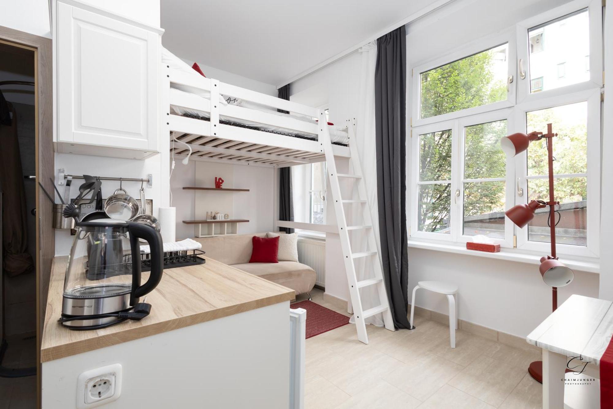Market Retreat Near Hbh Wien